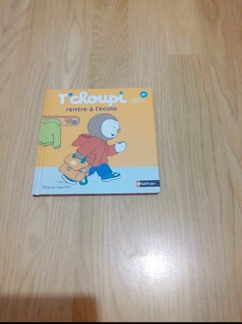 Livre t’choupi rentre à l’école