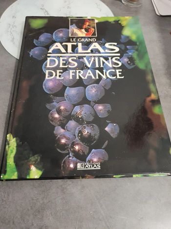 Le grand atlas de vins de france