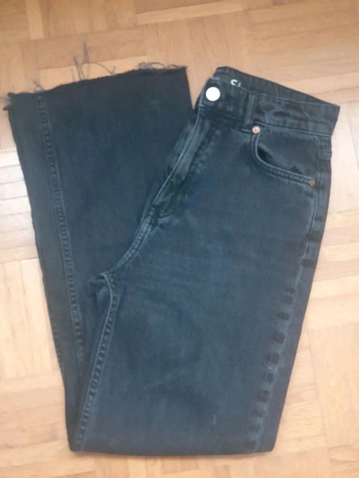 Jean noir - photo numéro 5