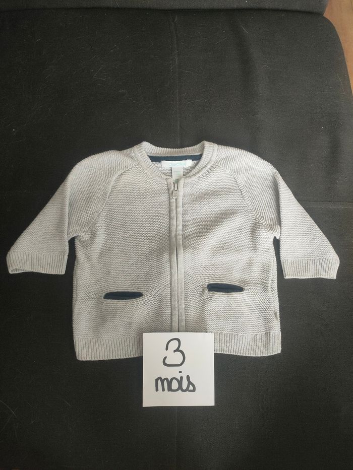 Vêtements 3 mois bébé garçon lot complet - photo numéro 7