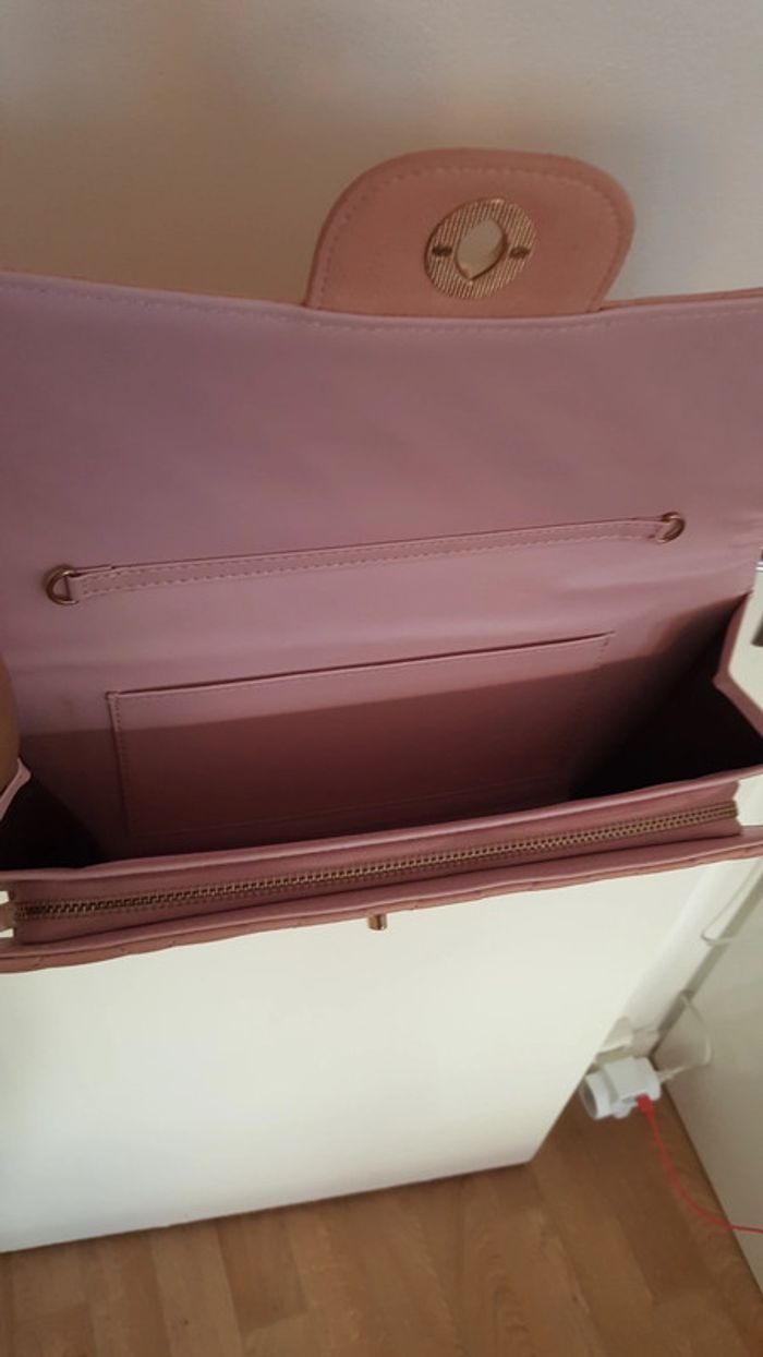 Pochette rose - photo numéro 2