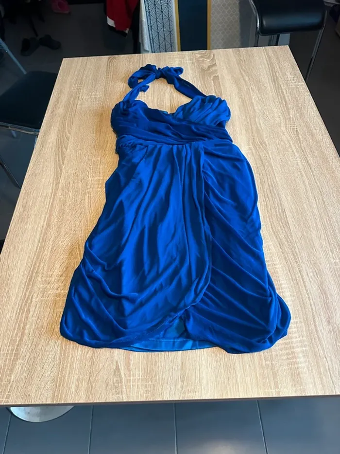 Robe de soirée - photo numéro 2