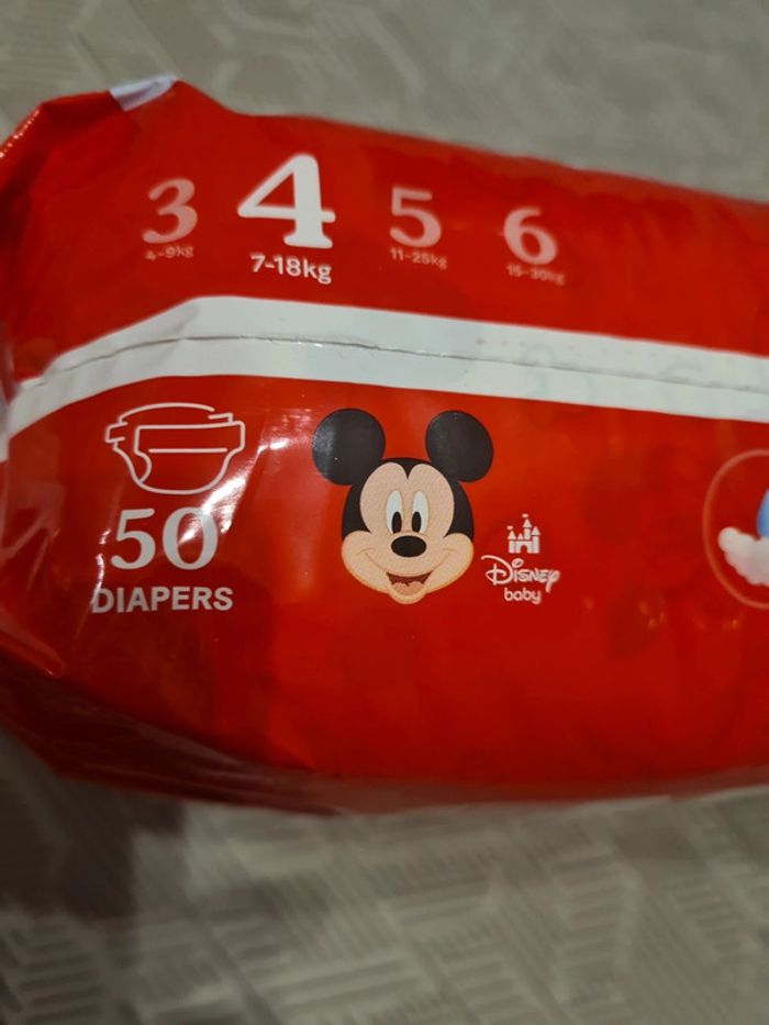 Sachet de 50 couches taille 4 huggies - photo numéro 5