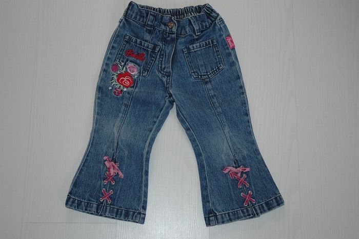 Jean's Barbie de marque Smith &Brooks 2 ans