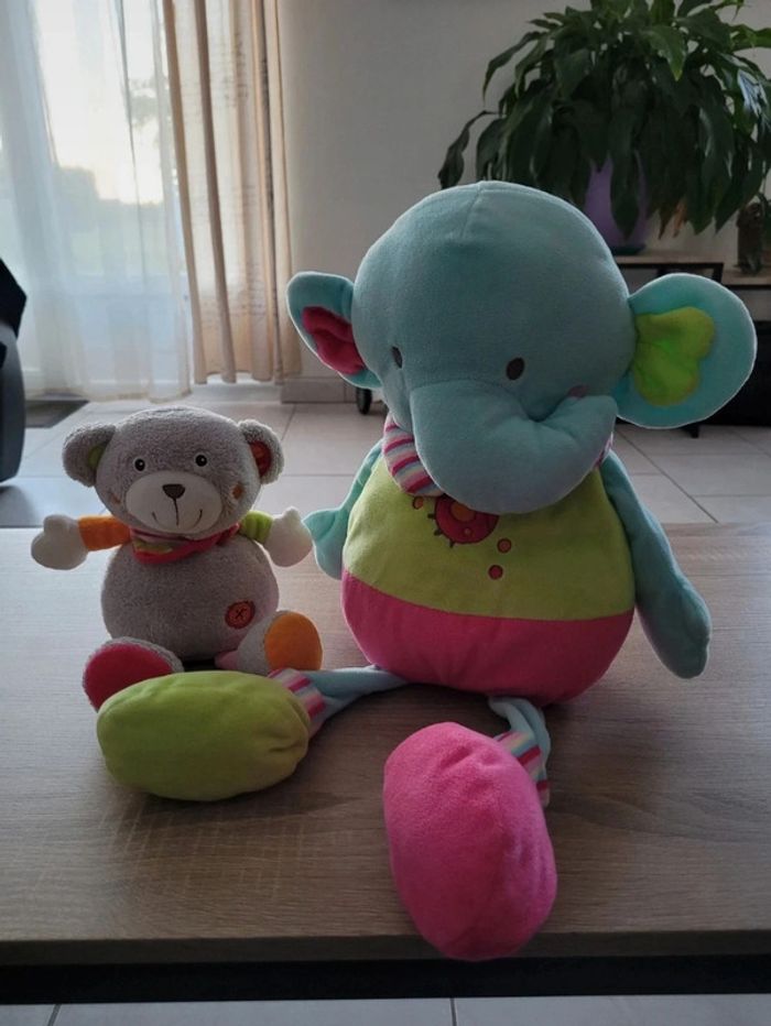 Lot de 2 peluches animaux