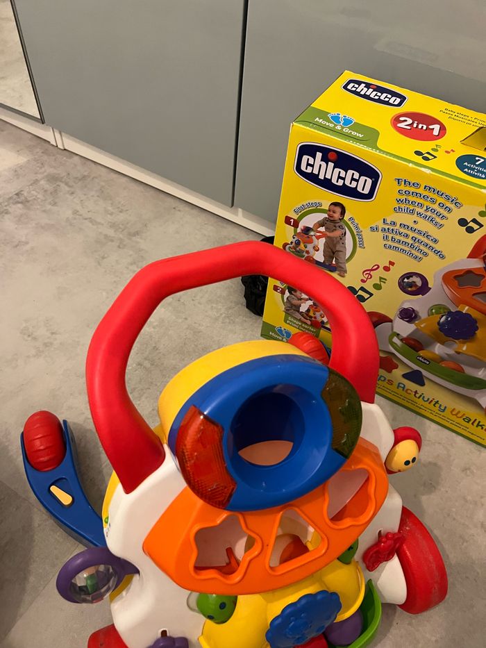 Chariot de marche - photo numéro 3