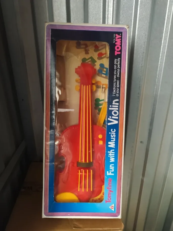 Violon tomy