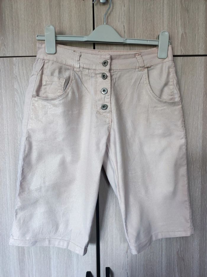 Short jean rose pailleté t 36 Made in Italy