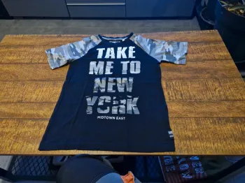 Tee-shirt 11-12 ans