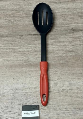 Ustensile cuillère ajourée