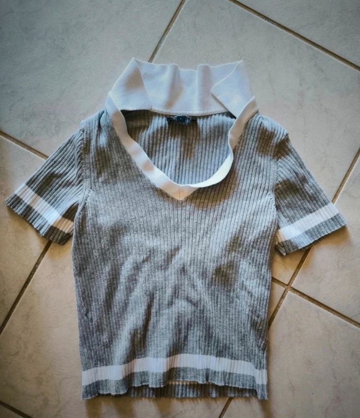 T-shirt à col gris  Jennyfer taille L