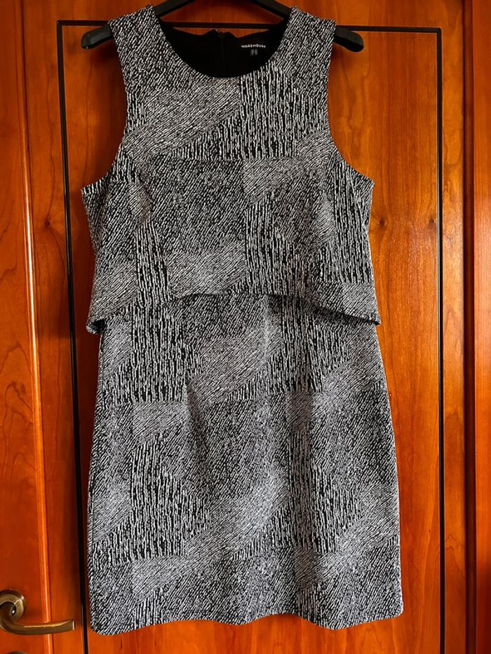 Robe 38-40 Warehouse