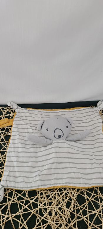 Doudou Ours Plat ORCHESTRA PREMAMAN Blanc Jaune Rayé Gris