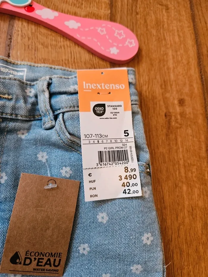 Short In Extenso 5 ans neuf - photo numéro 3