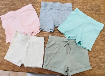 Lot short 18 mois fille - mixte