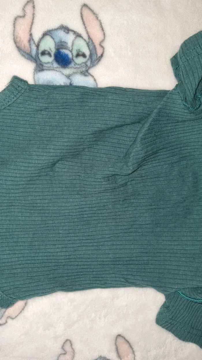 Body manche courte 0/3 mois en très bon état - photo numéro 8