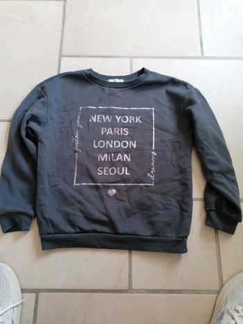 Pull gris
