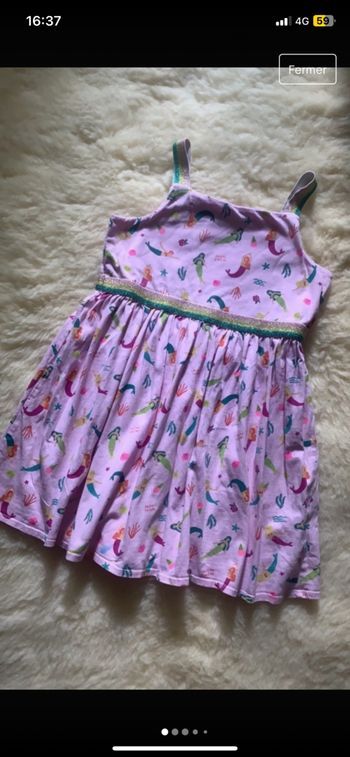 Robe confortable (taille 8 ans)