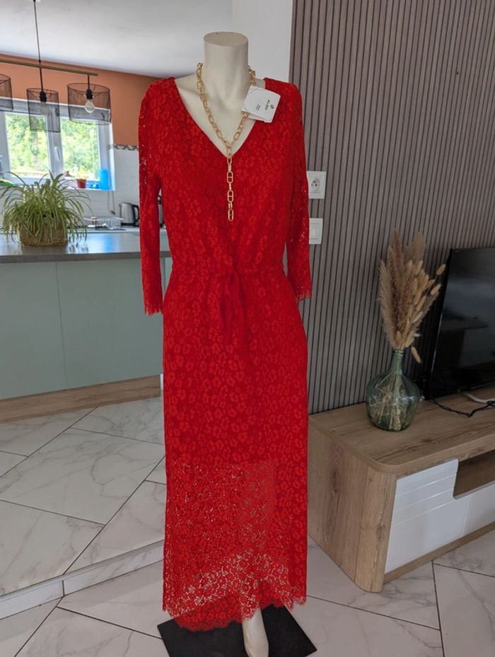 Neuve ! Robe ZAPA rouge élégante en dentelle – Taille S - photo numéro 2