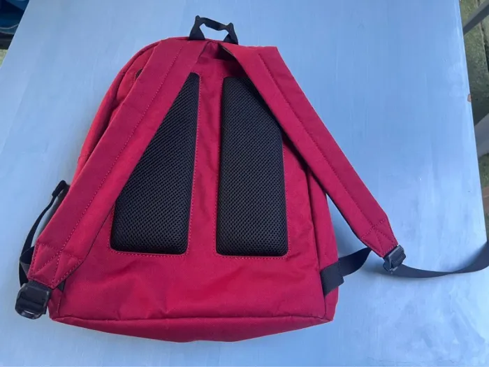 sac à dos rouge lacoste - photo numéro 17