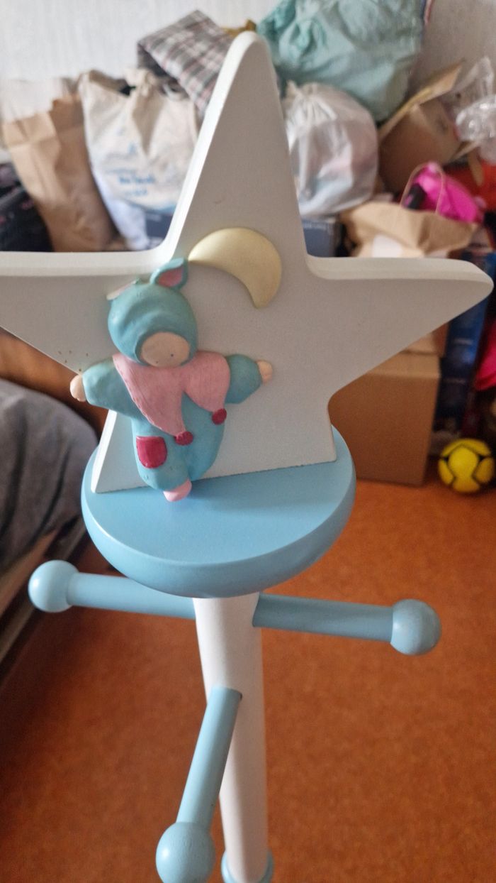 Porte manteau bebe