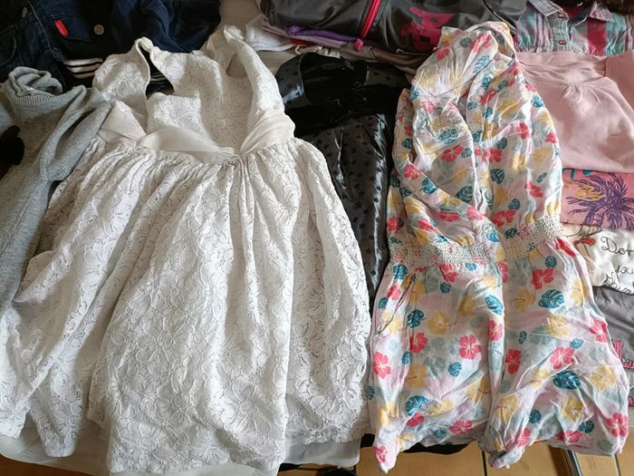 Lot vêtements fille 8 ans - photo numéro 7