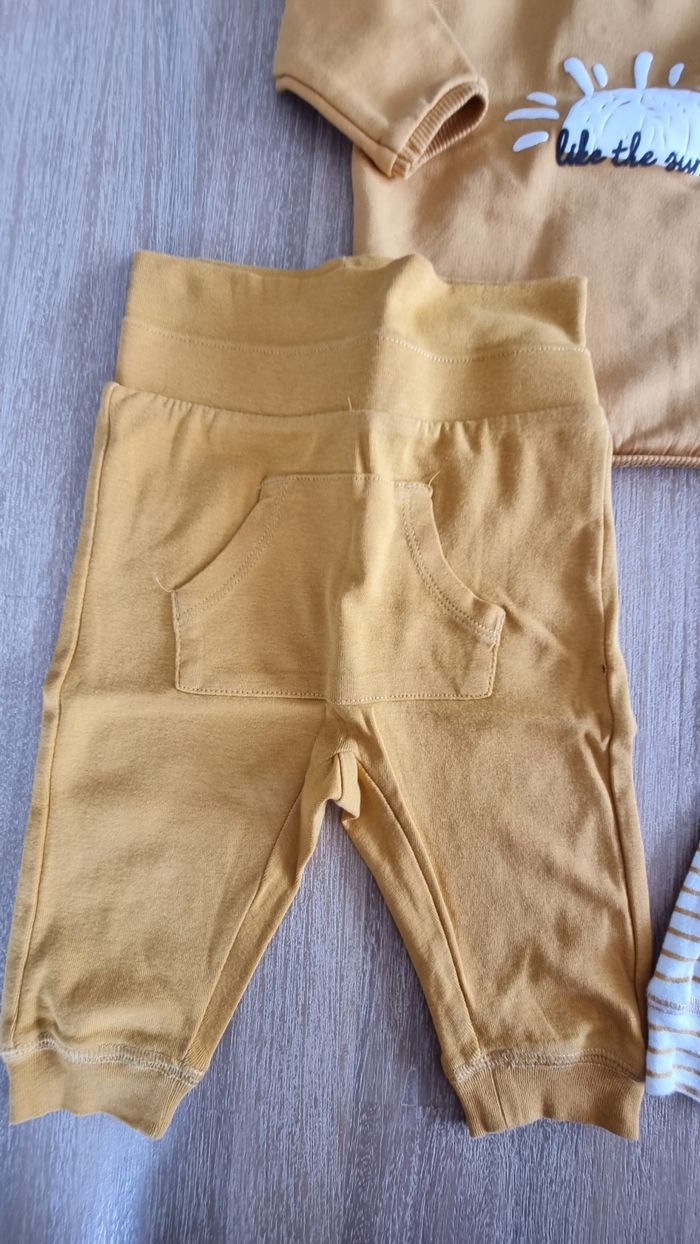 Ensemble sweat+2 pantalons La Redoute Baby 6 mois - photo numéro 4