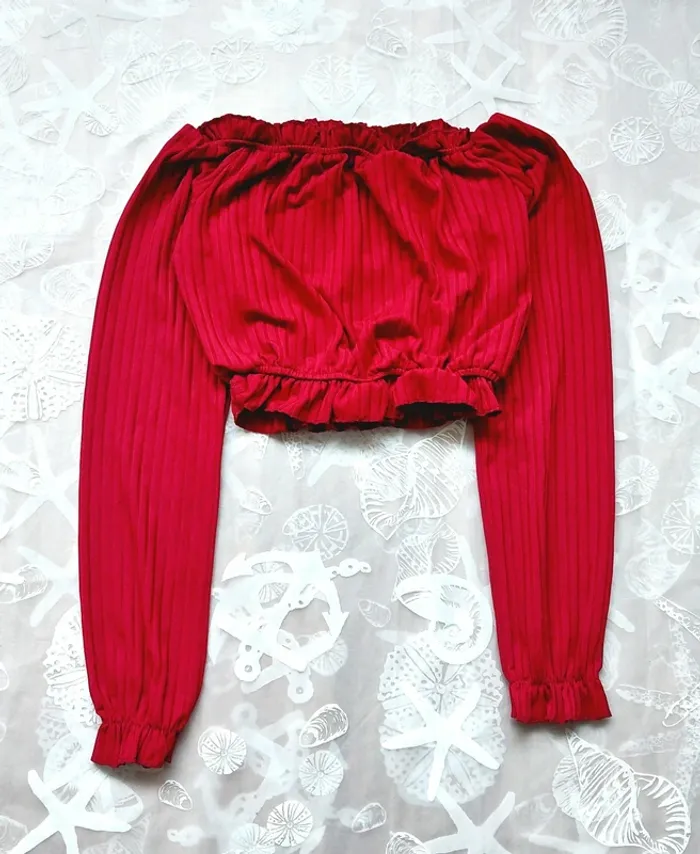 Haut court Crop top côtelé rouge - Manches longues et col volanté