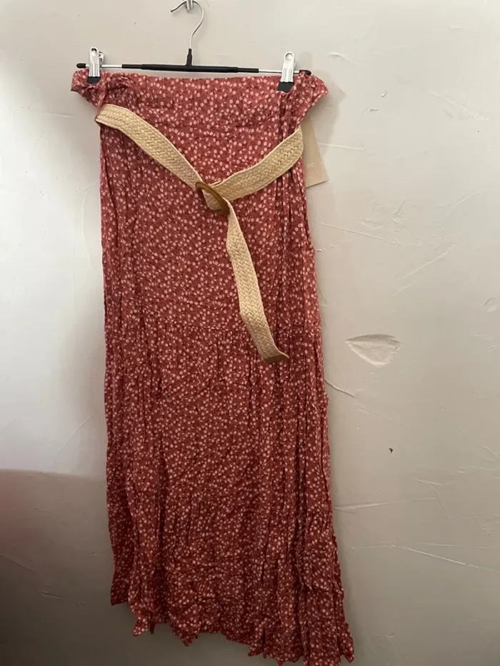 Jupe, rouge, corail n°484