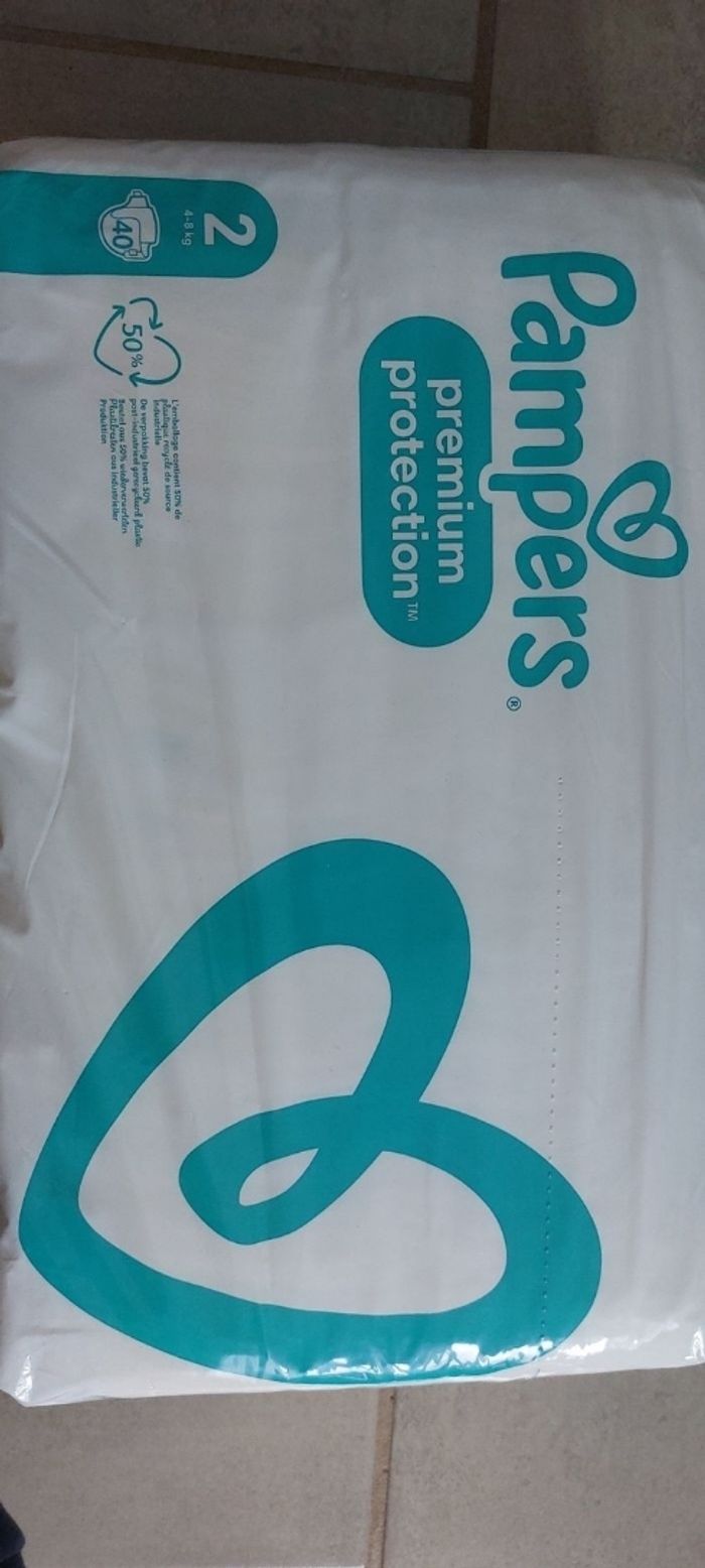 Couche Pampers taille 2 Pampers 3 mois Beebs
