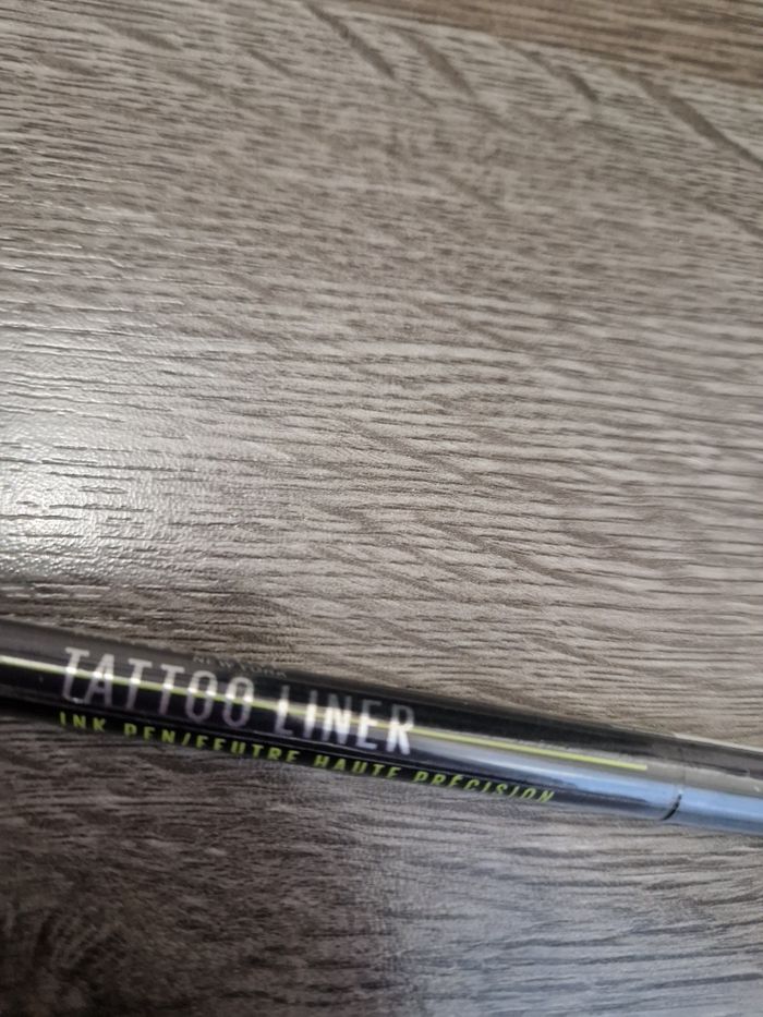 Feutre liner Tattoo liner Jet Black - photo numéro 4