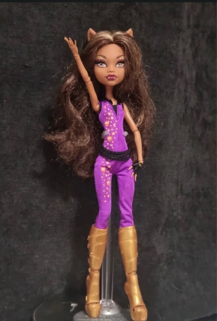 Clawdeen wolf disco - music festival - photo numéro 2