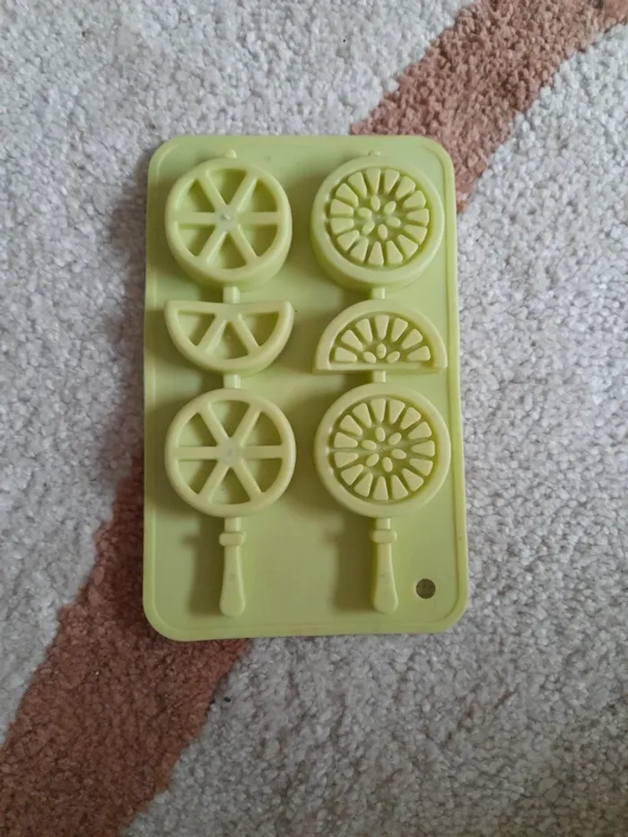 Moule à sucette - photo numéro 2