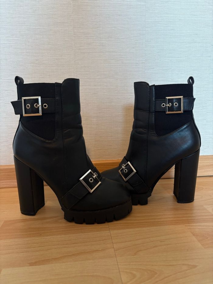 Bottes - photo numéro 6