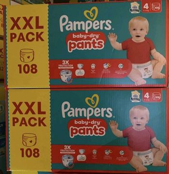 2 cartons de couches pampers pants taille 4