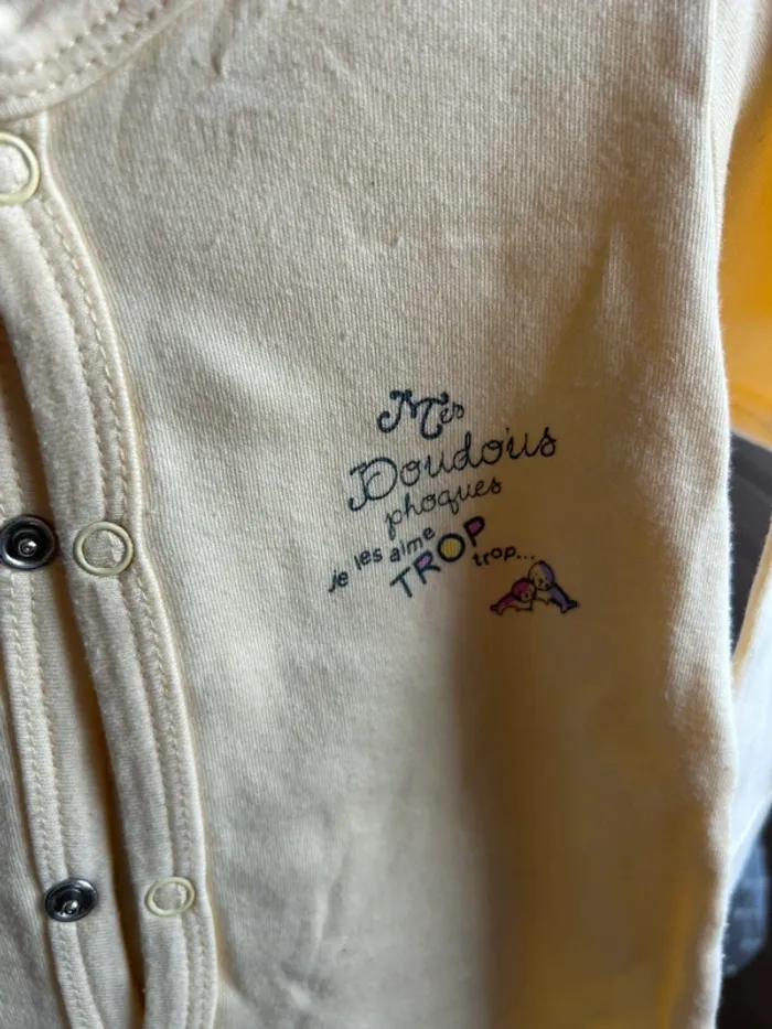 Pyjama Tout doux taille 12 mois en très bien état - photo numéro 2