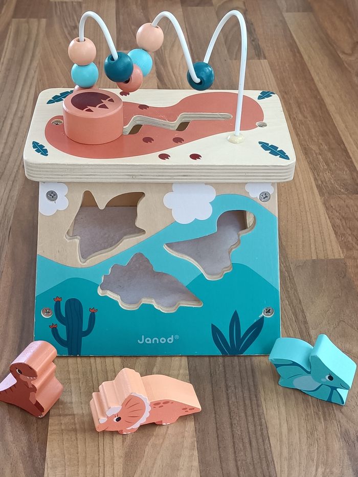 Petite table d'activités jeux de formes dinosaures Janod - photo numéro 1