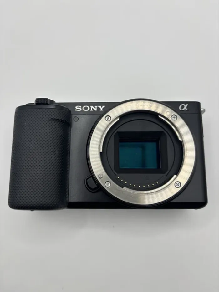 Sony Alpha ZV-E10 sans miroir avec objectif Sigma 50MM f2.8 DC DN - photo numéro 4
