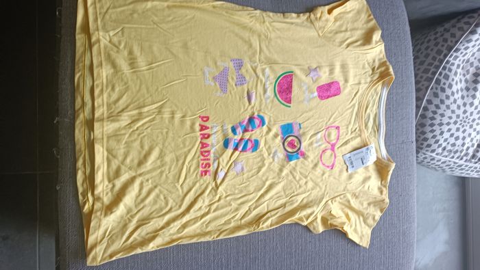 Tee-shirt 13/14 ans