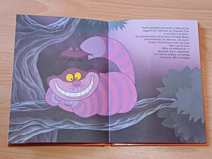 Livre Alice au pays des merveilles - photo numéro 4