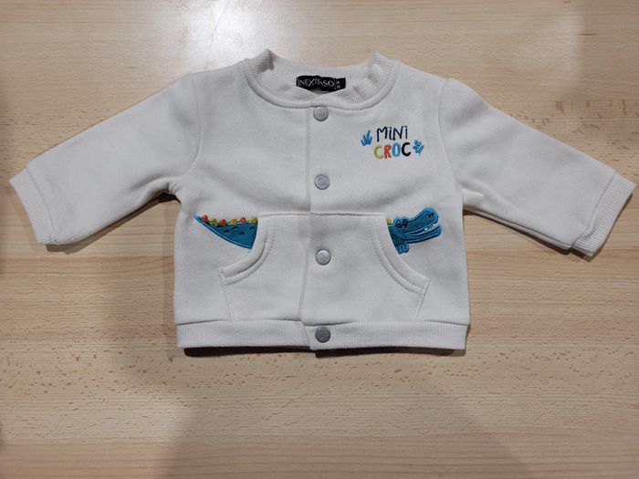 2 gilets pour bébé - photo numéro 5