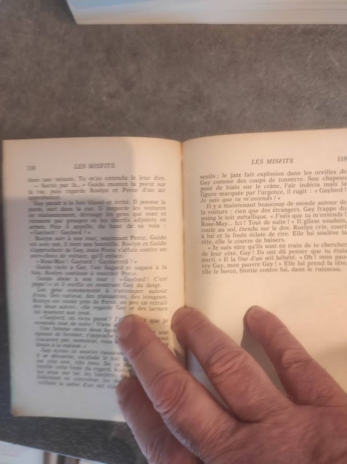Les Misfits - Arthur Miller - Livre de Poche 1972 - photo numéro 4