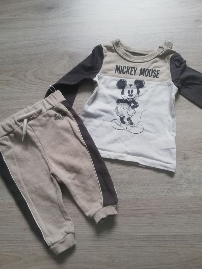 Ensemble Mickey