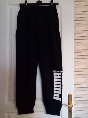 Pantalon de jogging noir marque Puma taille 14 ans