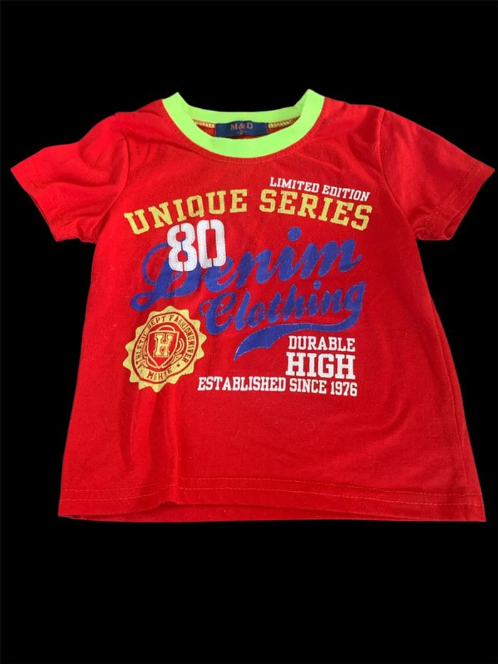 Tee shirt simple