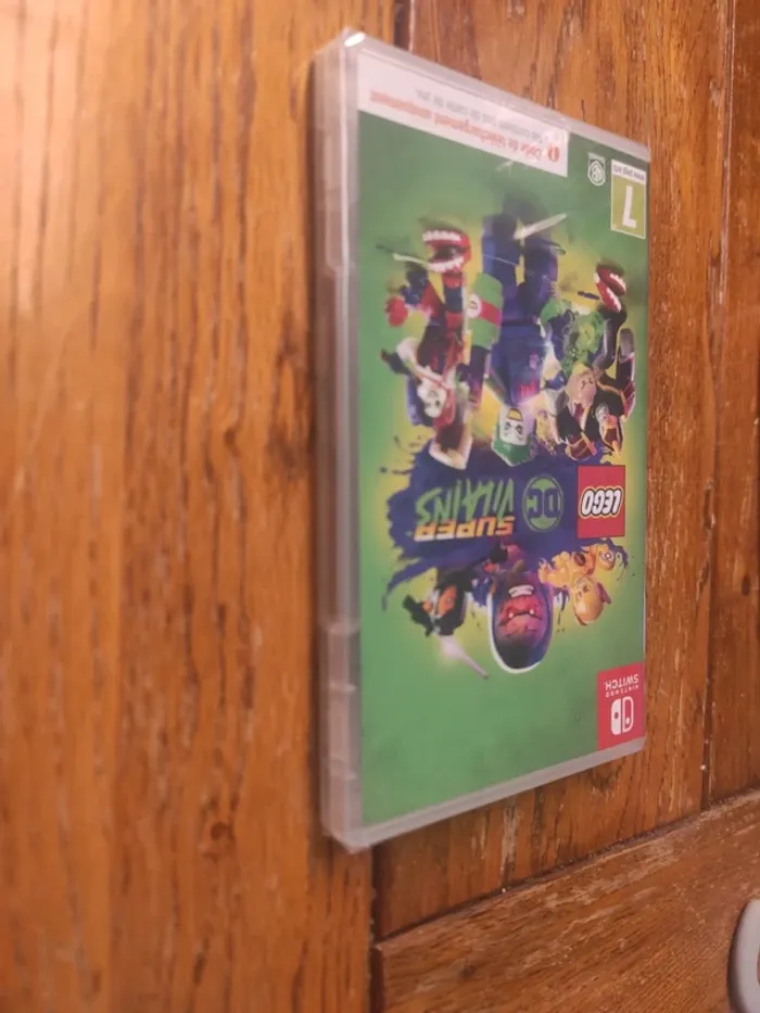 Jeu Nintendo Switch neuf jamais utilisé Lego DC Super Vilains - photo numéro 4