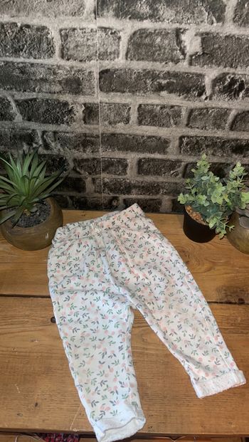 Pantalon tape à l’œil