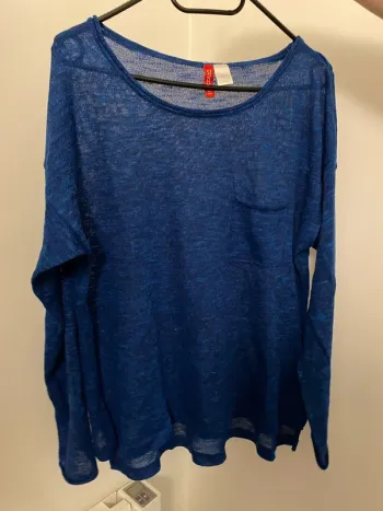 Pull bleu d’été