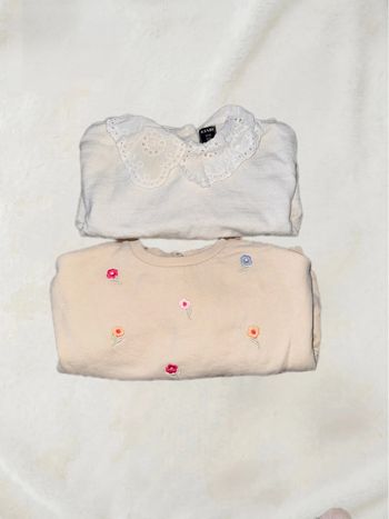 💐Lot de 2 pulls bébé fille taille 12 mois💐