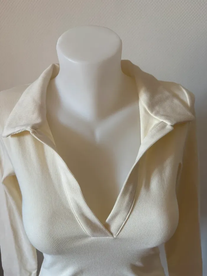 Bodies Zara beige / crème en très bon état taille S - photo numéro 3
